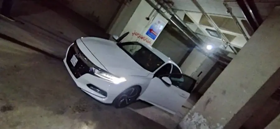 Rent Honda Accord Sport White 2020 in Damascus — photo 9 of 12