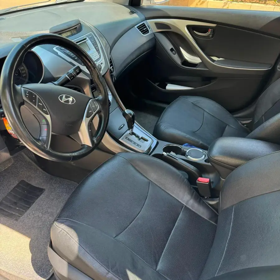 Rent Hyundai Elantra White 2014 in Damascus — photo 5 of 5