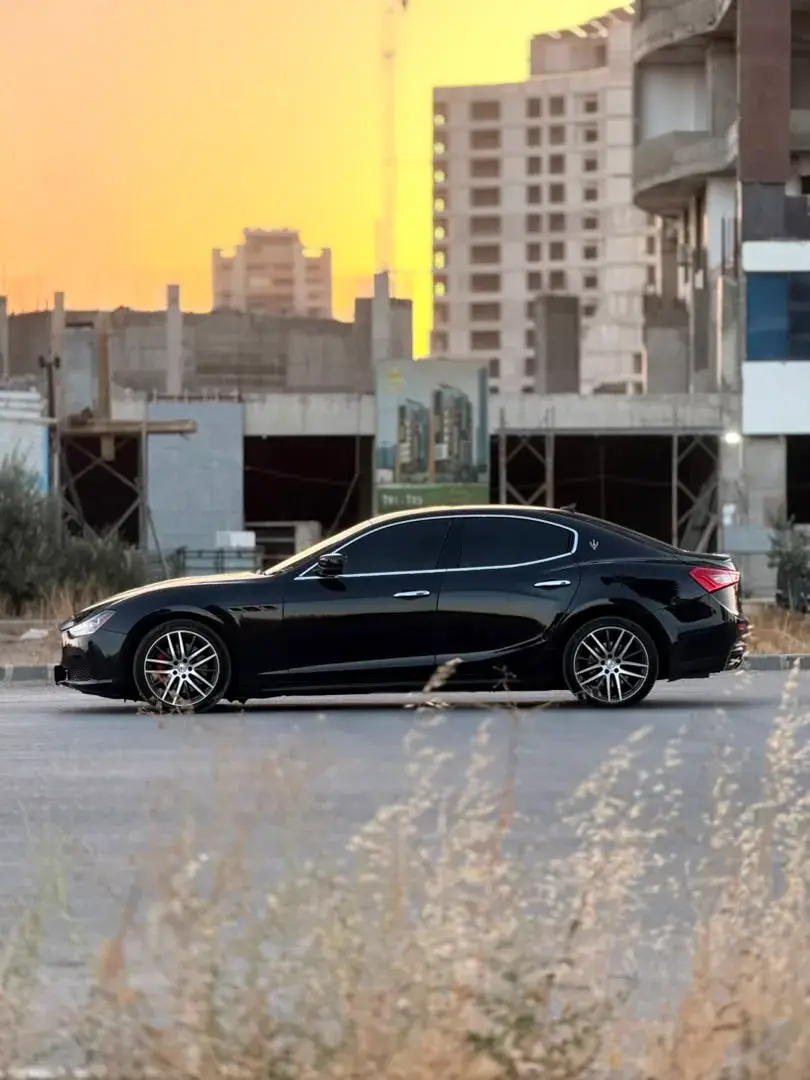 Rent Maserati Ghibli Black 2015 in Damascus — photo 2 of 18