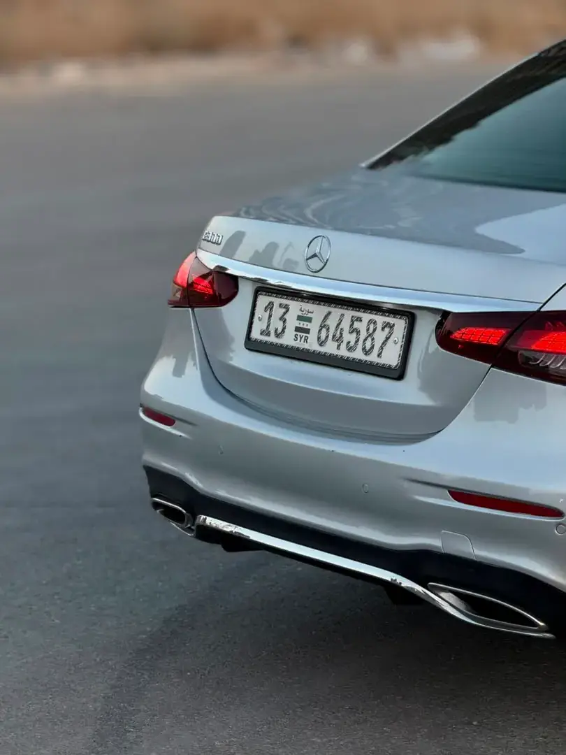 Rent 2019 Mercedes-Benz E-Class in Damascus — Luxury Sedan — photo 8 of 19