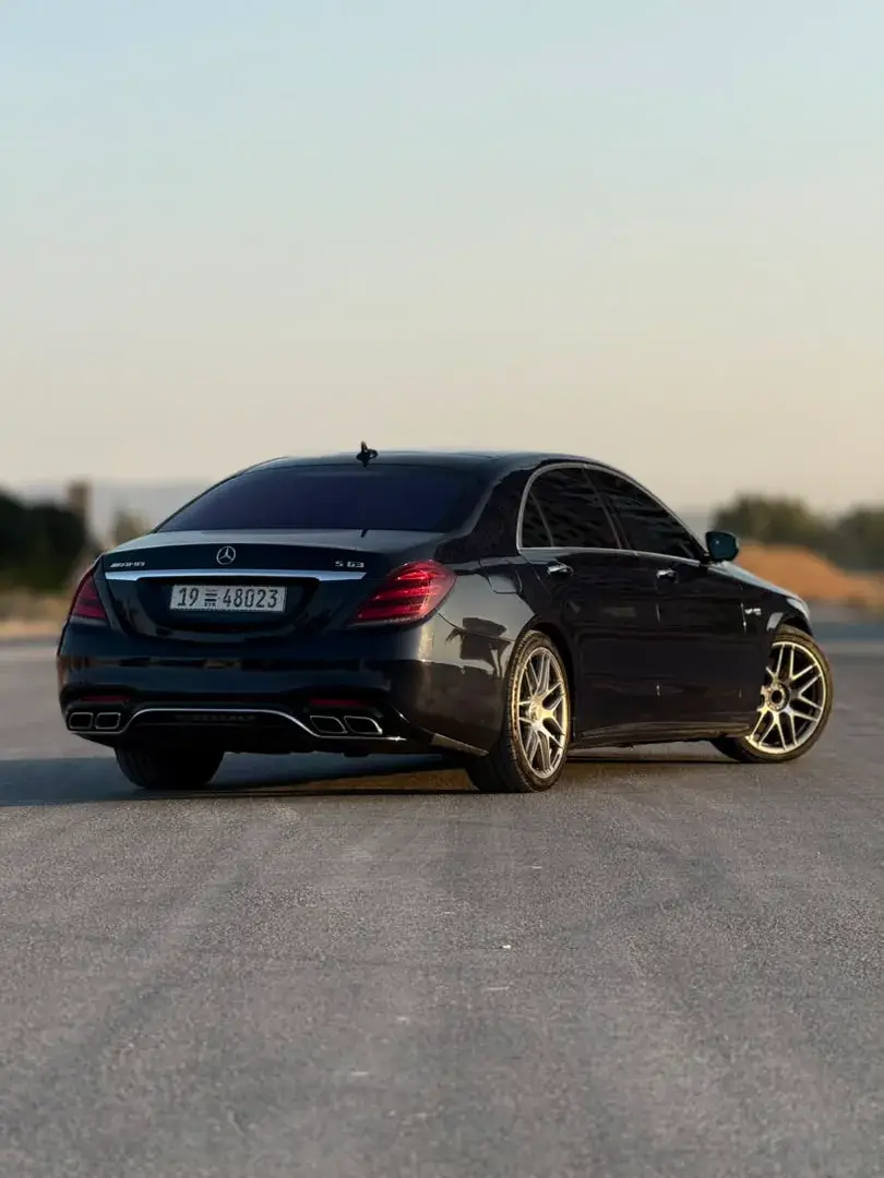 Rent Mercedes-Benz S 550 Black 2015 in Damascus — photo 4 of 33