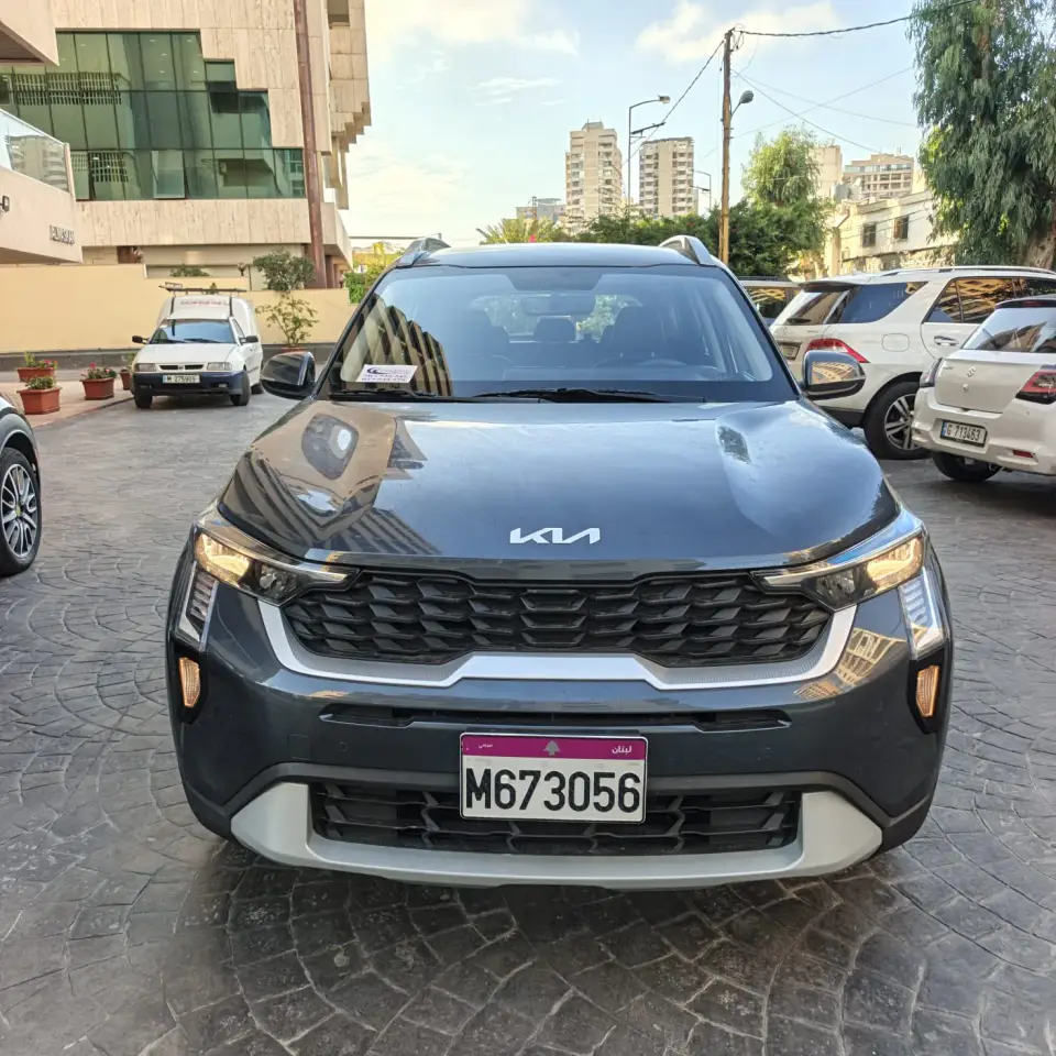 Rent Kia Sonet Grey 2026 in Beirut for rent in beirut, Lebanon — Kia — photo 2 of 6