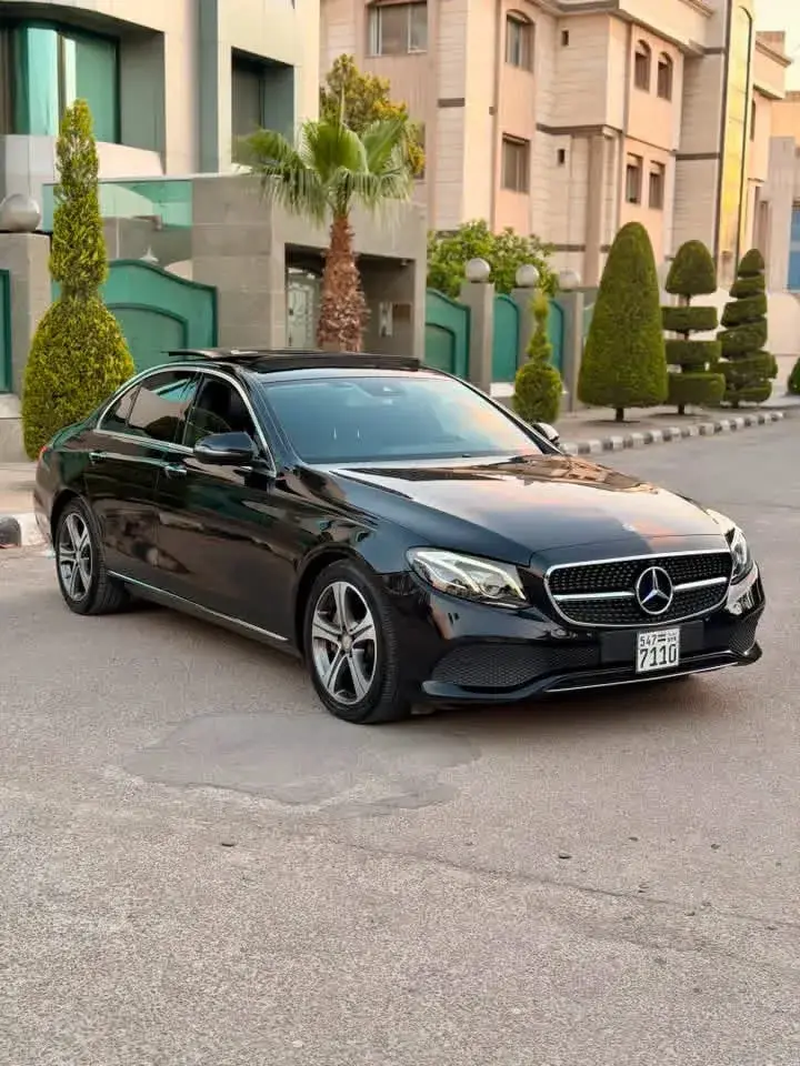 Rent 2019 Mercedes-Benz A-Class in Black — Damascus — photo 2 of 6