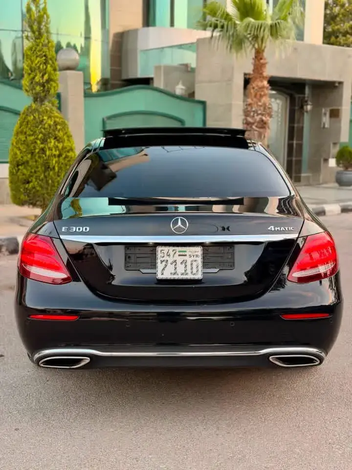Rent 2019 Mercedes-Benz A-Class in Black — Damascus — photo 4 of 6
