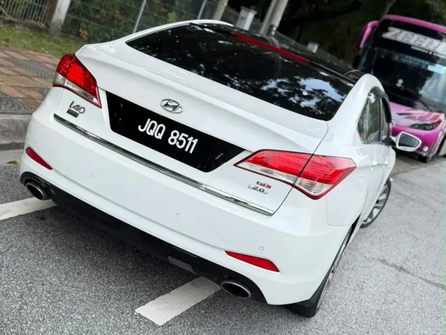 Rent 2016 Hyundai i40 in Kuala Lumpur — Comfortable Sedan — photo 2 of 4