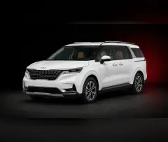 Rent Kia Carnival White 2022 in Dubai