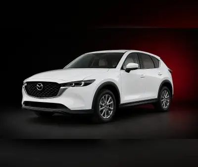 Dubai'de 2025 model Mazda CX-5 Gri kiralık