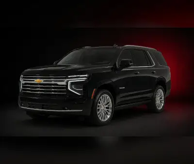 Dubai'de 2025 model Siyah Chevrolet Tahoe kiralayın