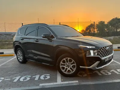 2022 Model Hyundai Santa Fe Kiralayın, Dubai'de