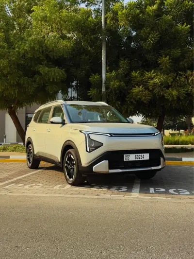2026 Kia Carens'i Dubai'de Kiralayın