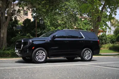 Dubai'de GMC Yukon kirala
