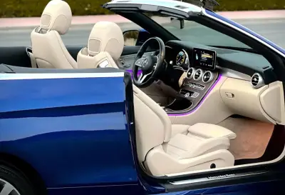 Mercedes C 300 Cabriolet Kiralık Dubai'de