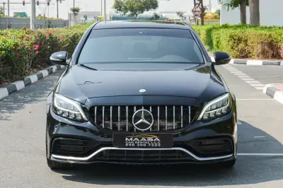 Mercedes Benz C 300 siyah