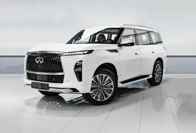 Dubai'de Beyaz Infiniti QX80 kiralayın