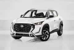 Rent Nissan Magnite White in Dubai