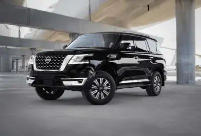 Dubai'de Kiralık Nissan Patrol Siyah