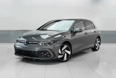 Dubai'da Gri Volkswagen GTI kiralayın