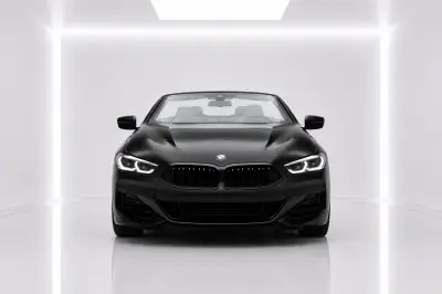 Dubai'de Siyah BMW 840i Kirala