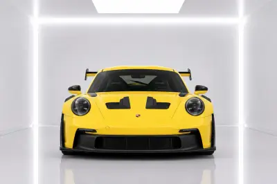 Dubai'de Sarı Porsche 911 GT3 RS kiralık