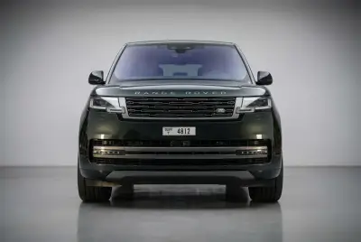 2022 model Siyah Renk Range Rover HSE'yi Dubai'de kiralayın