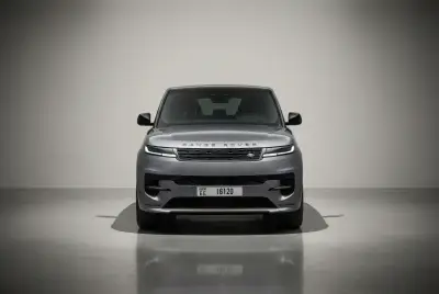 2025 Model Gri Range Rover Sport'u Dubai'de Kiralayın