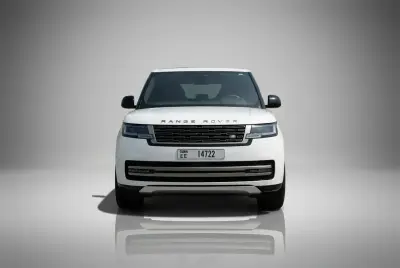 Dubai'da 2025 model Beyaz Range Rover Vogue kiralayın