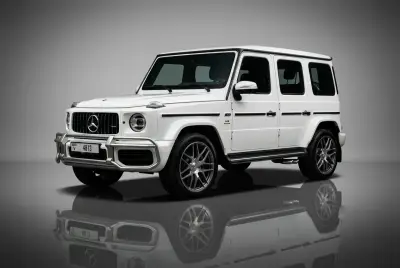 Dubai'da 2023 model Beyaz Mercedes-Benz G63 kiralayın