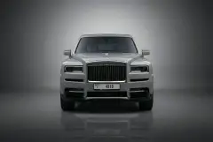 Dubai'de Kiralık Rolls-Royce Cullinan Black Badge Gri 2024