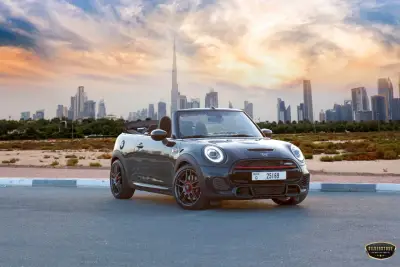 2020 Model Mini Cooper JCW Cabriolet Kiralayın Dubai'de