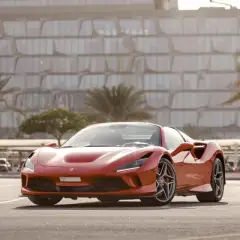 تأجير فيراري F8 Spider الأحمر 2020 في دبي