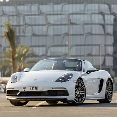 Kiralık Porsche Boxter 718 GTS Beyaz 2019 Dubai'de